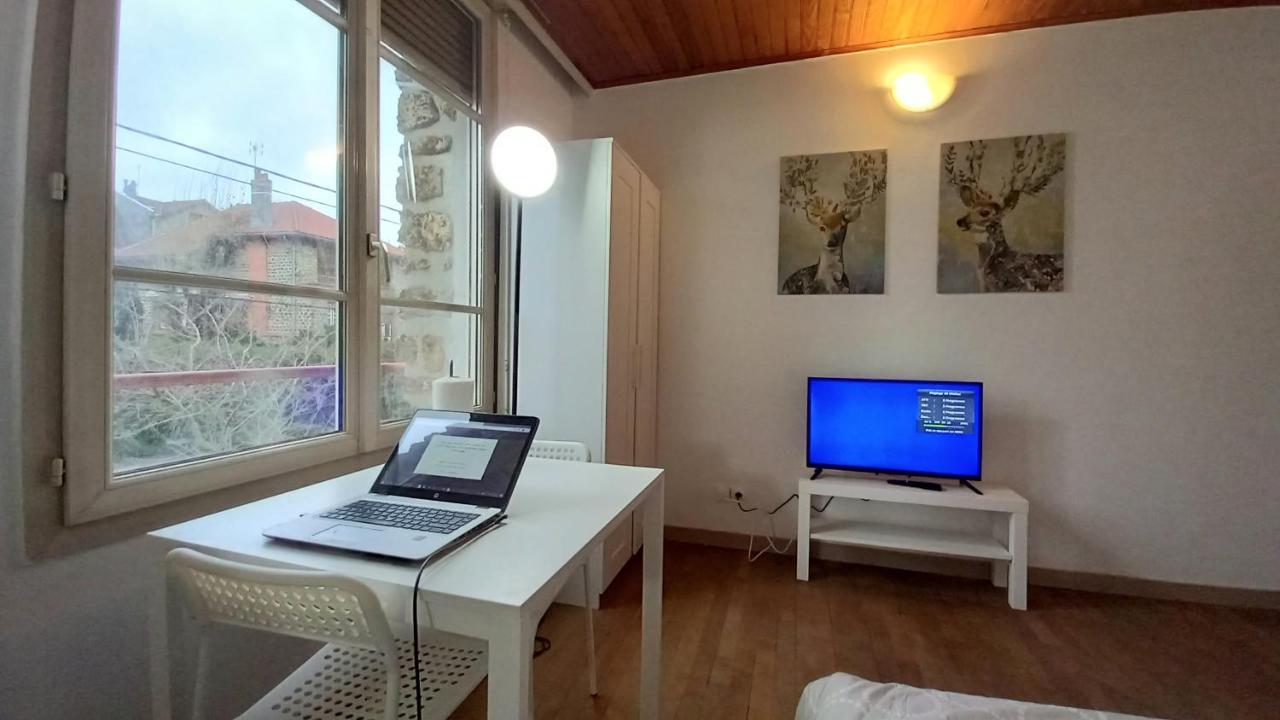 Super Appartement Au Centre Ville De Rosny Sous Bois Exterior photo