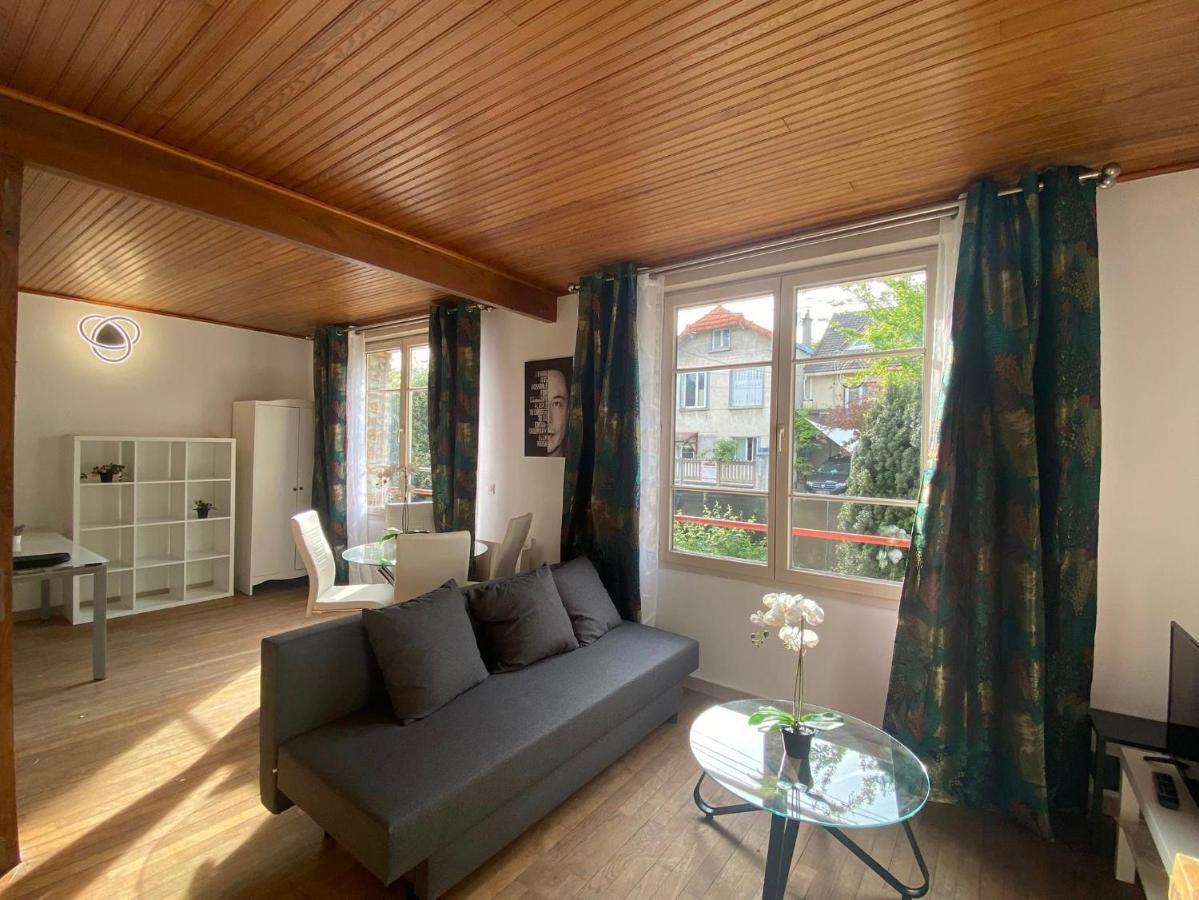 Super Appartement Au Centre Ville De Rosny Sous Bois Exterior photo